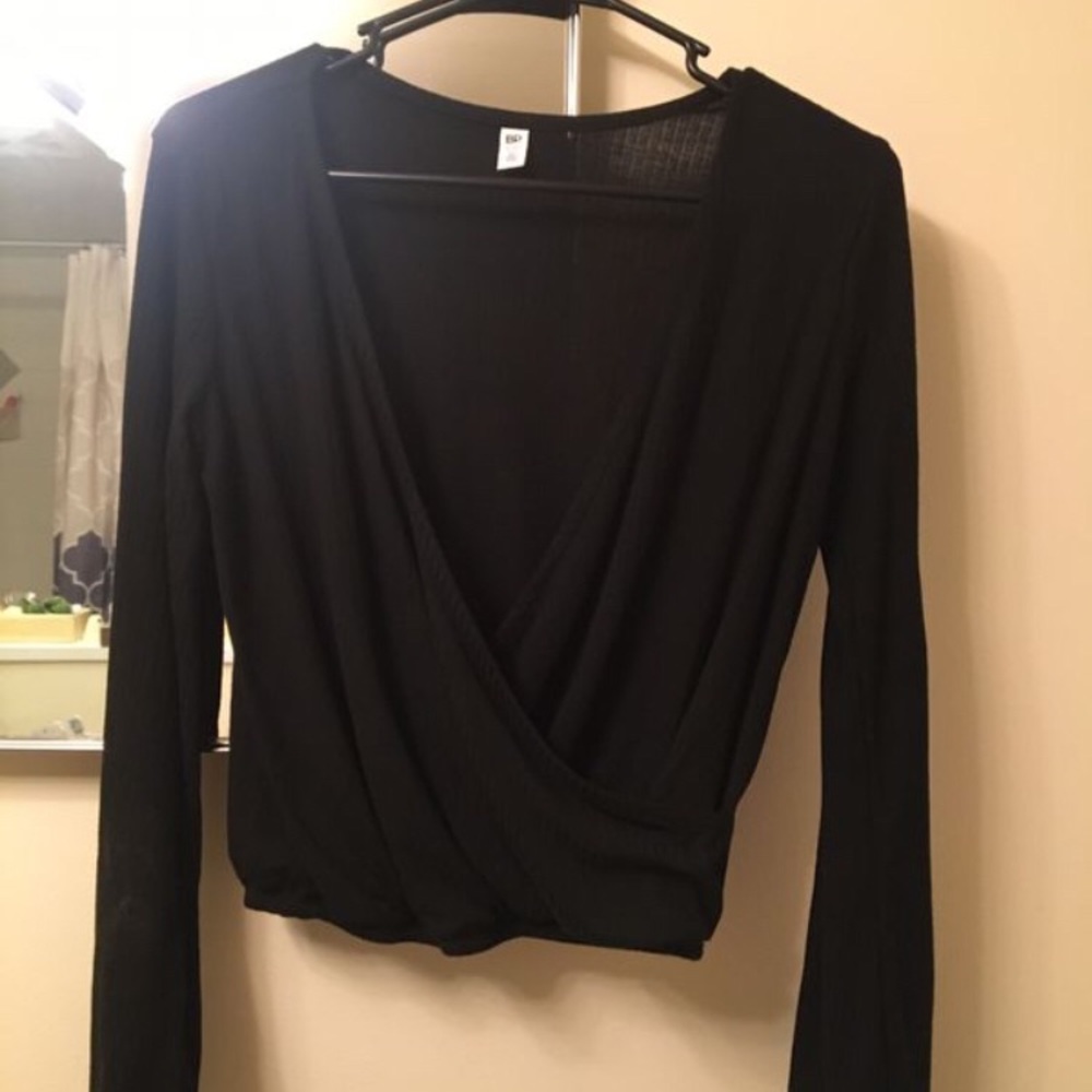 BP Long bell sleeve surplice black top - Picture 3 of 3